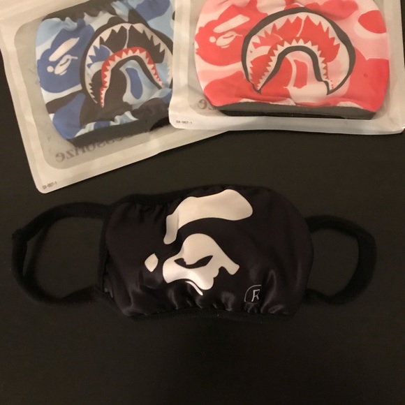 Fashion Ape/Shark Face Masks (3-Pack) - Picture 3 of 12